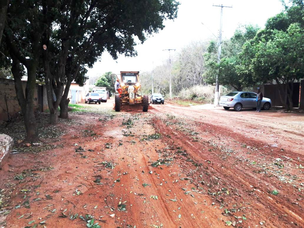 Secretaria Municipal de Obras revitaliza a Rua Nelson Gomes