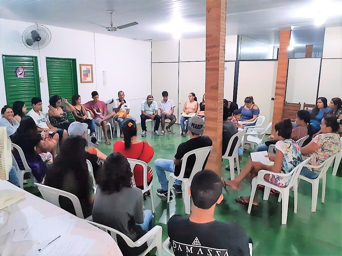 Bolsa Família realiza reunião com adolescentes beneficiários
