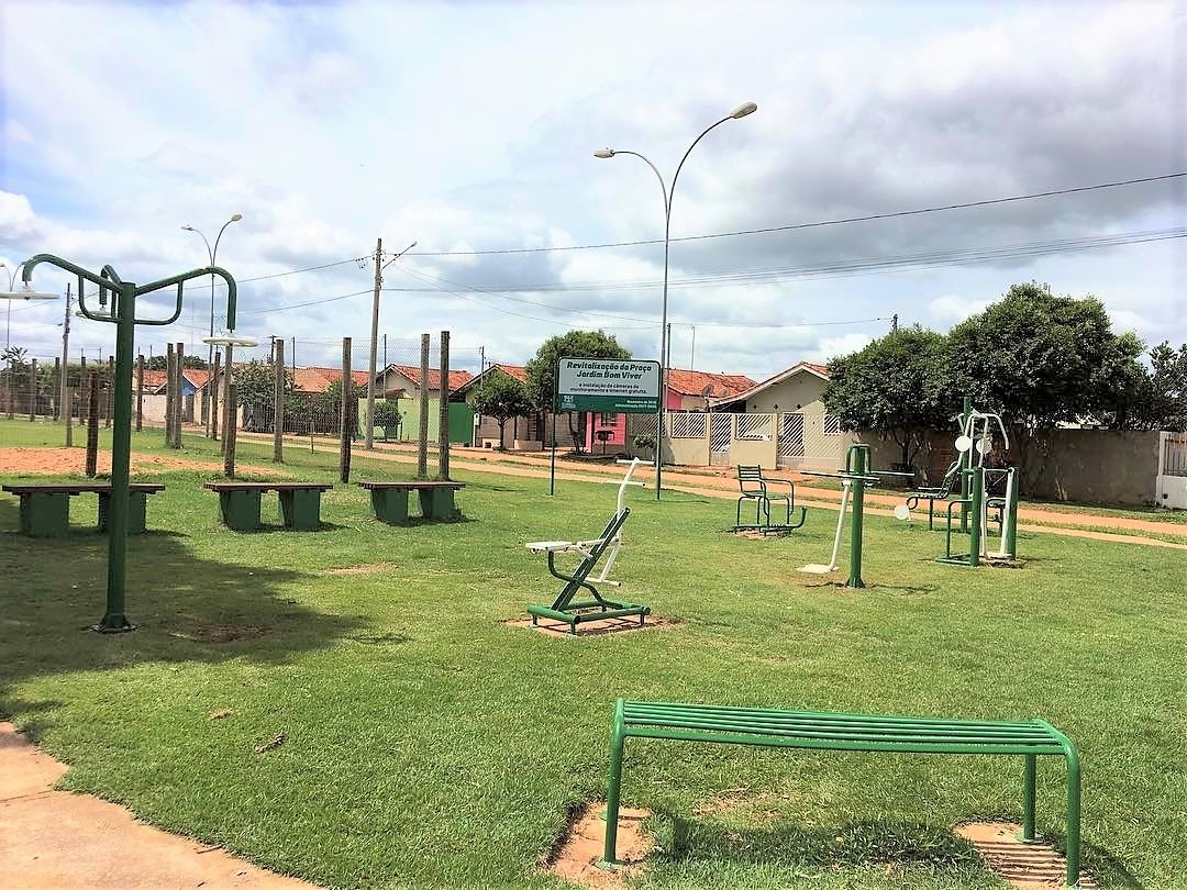 Revitalizada, Praça do Bom Viver recebe internet gratuita Academia ao ar livre reformada. Foto: Divulgação