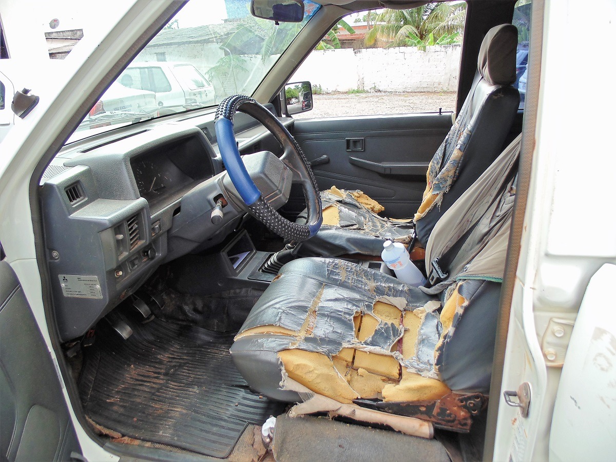 Interior do veículo utilizado pelo Centro de Controle de Zoonoses. Foto: PMB