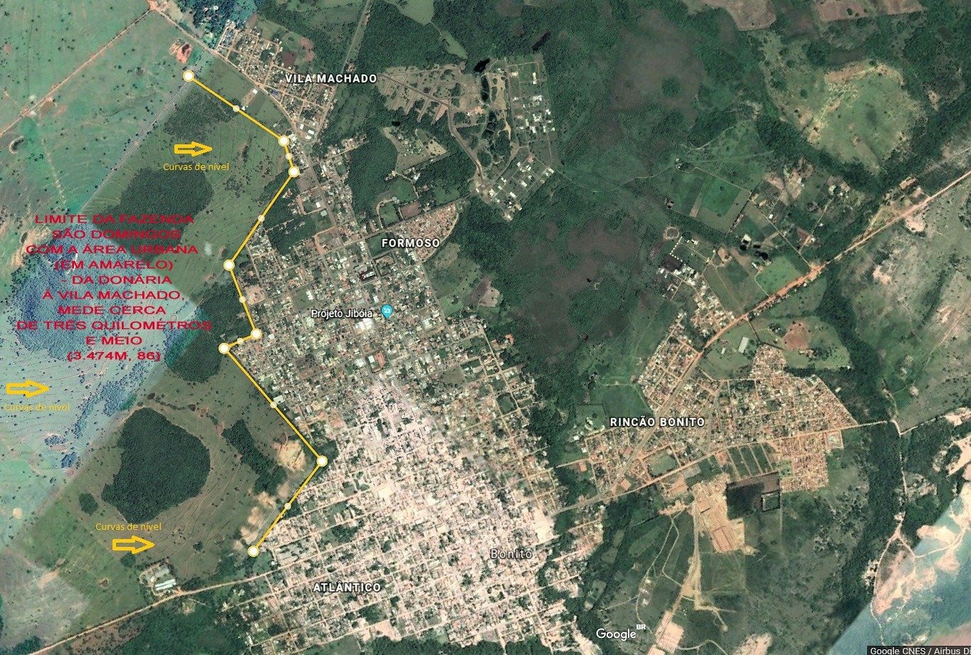 Divisa da Fazenda São Domingos com a área urbana vai das proximidades do Cemitério até a Vila Machado, totalizando mais de 3,5 Km. Ver mapa
