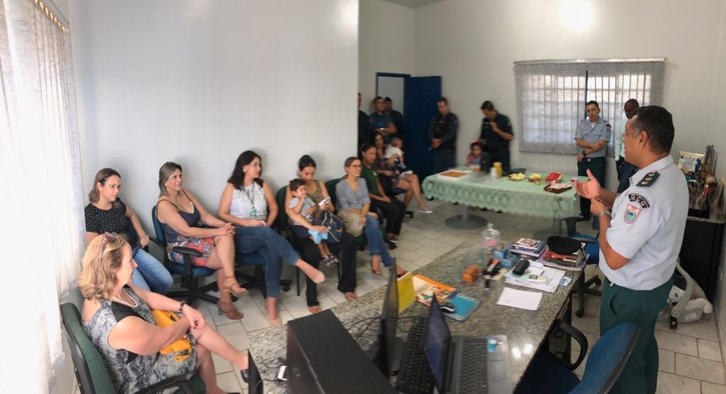 1ª CIPM de Bonito oferece coquetel em homenagem às mulheres 1ª CIPM de Bonito oferece coquetel em homenagem às mulheres
