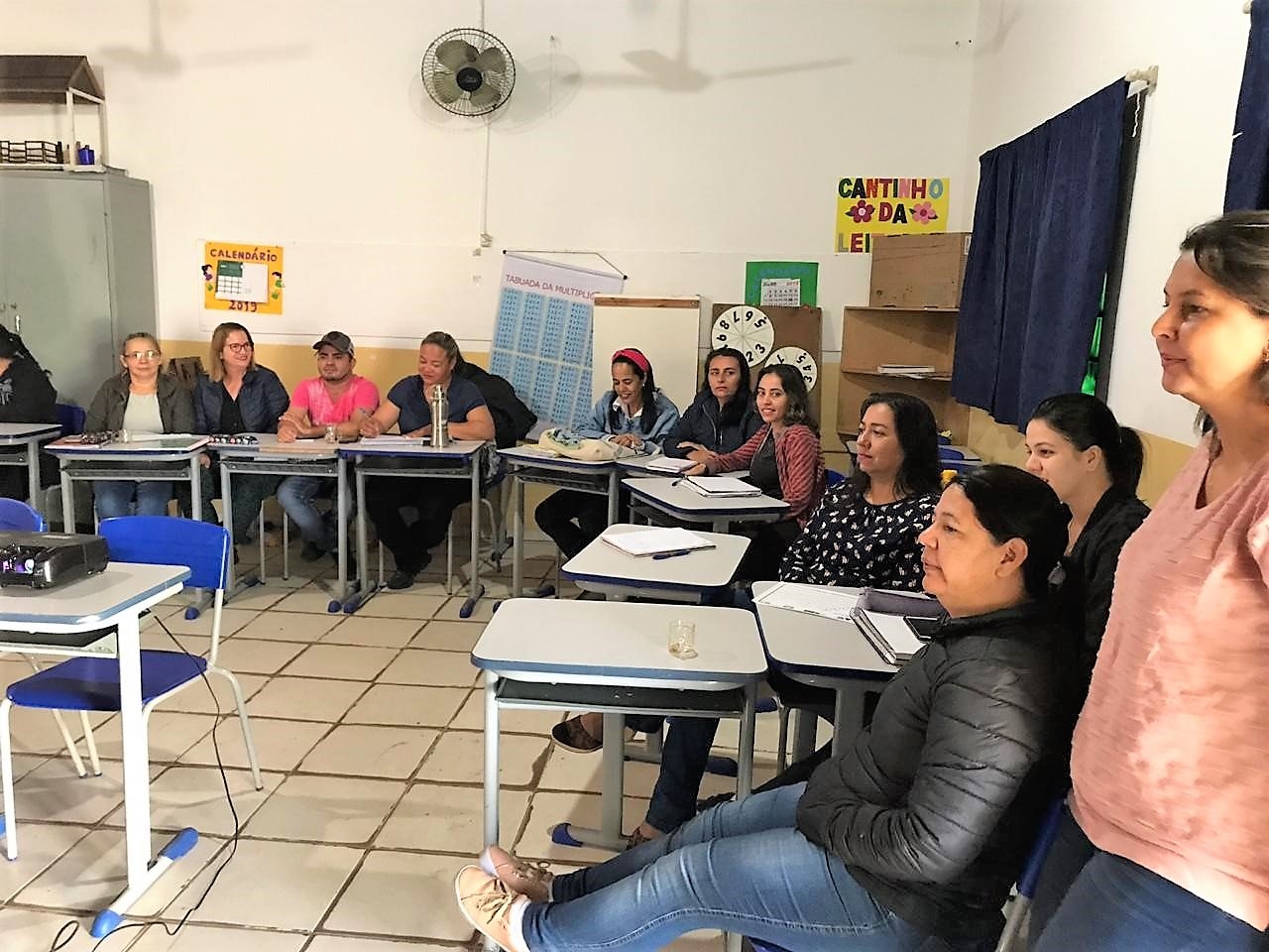 ESCOLA MUNICIPAL IZAURA PINTO GUIMARÃES