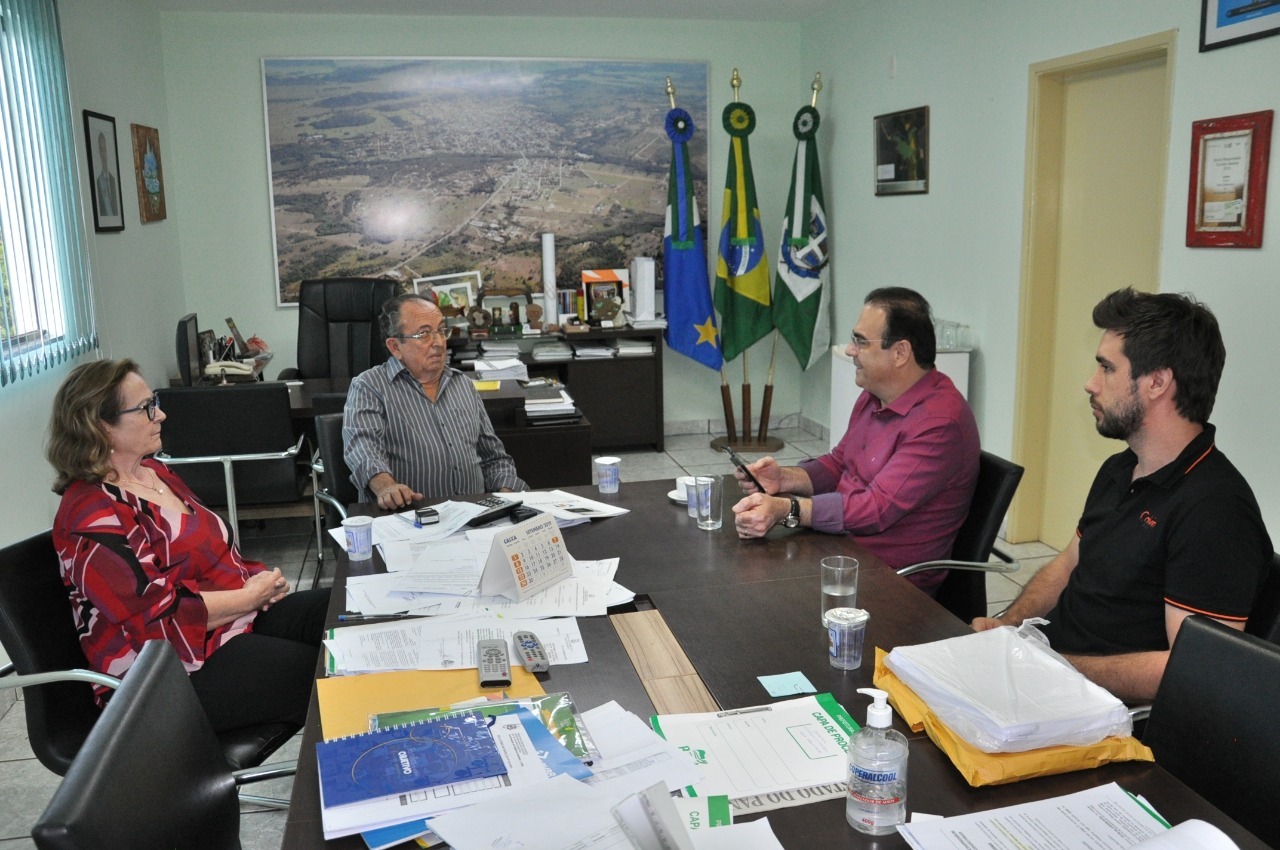 O encontro teve como objetivo debater diversos assuntos de interesse do município. Foto: Jabuty