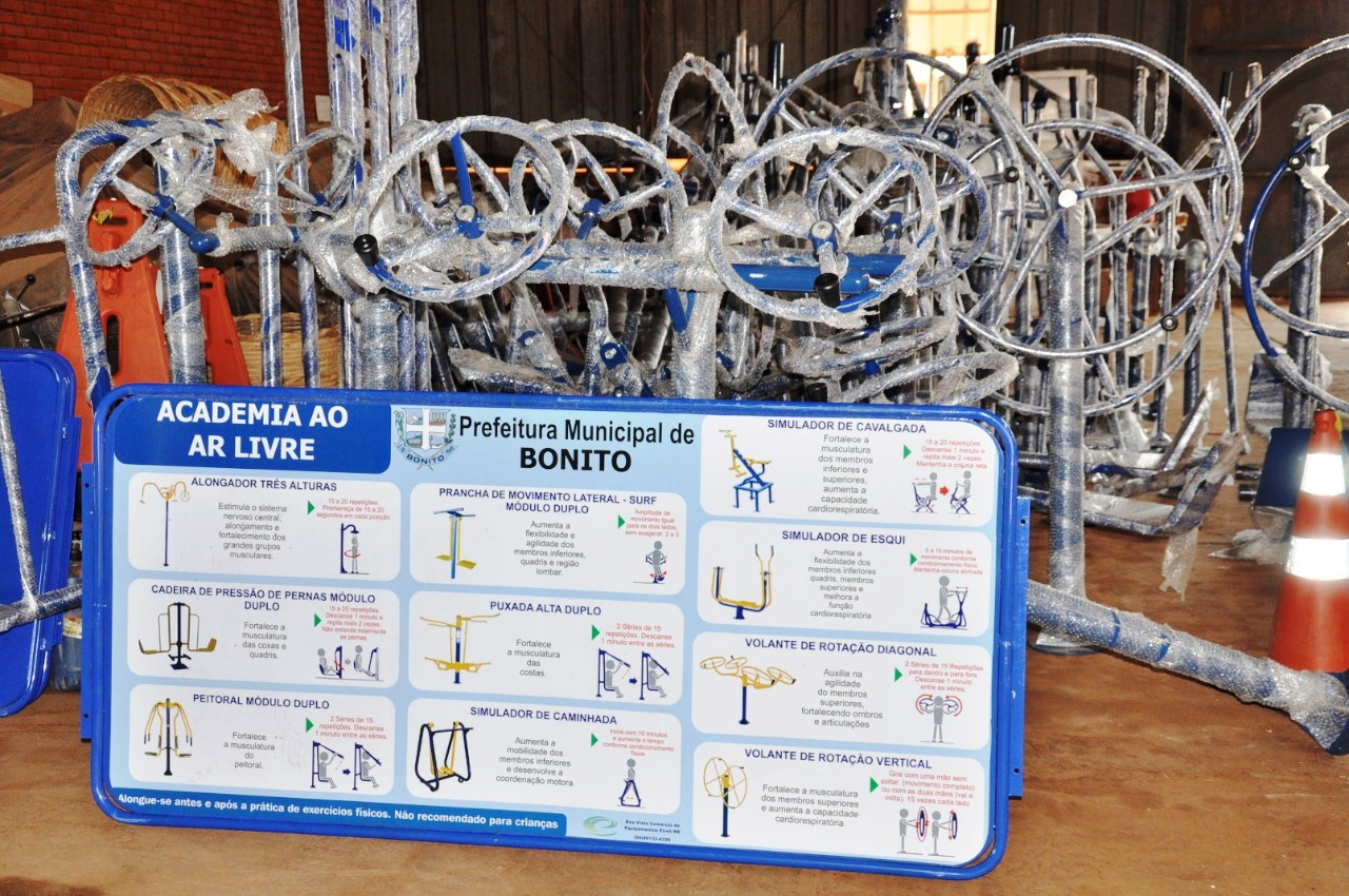 Prefeitura vai instalar mais 4 academias ao ar livre Academias já foram adquiridas e se encontram na Garagem Municipal. Foto: jabuty