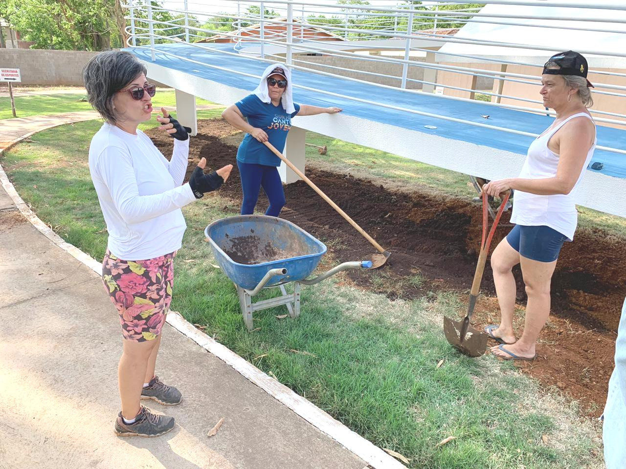 Alunos escolheram o CMU para o trabalho de campo. Foto: Jabuty