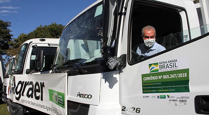 Bonito recebe caminhão para recuperação de estradas vicinais