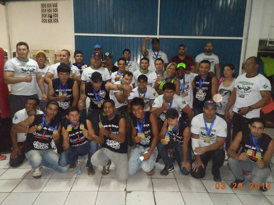 Equipe de Luta de Braço se destaca em Campeonato Estadual