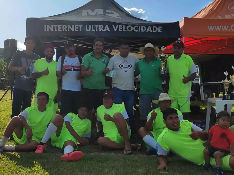 Torneio de futebol envolve mais de 100 atletas e movimenta Assentamento Guaicurus no final de semana Torneio de futebol envolve mais de 100 atletas e movimenta Assentamento Guaicurus no final de semana