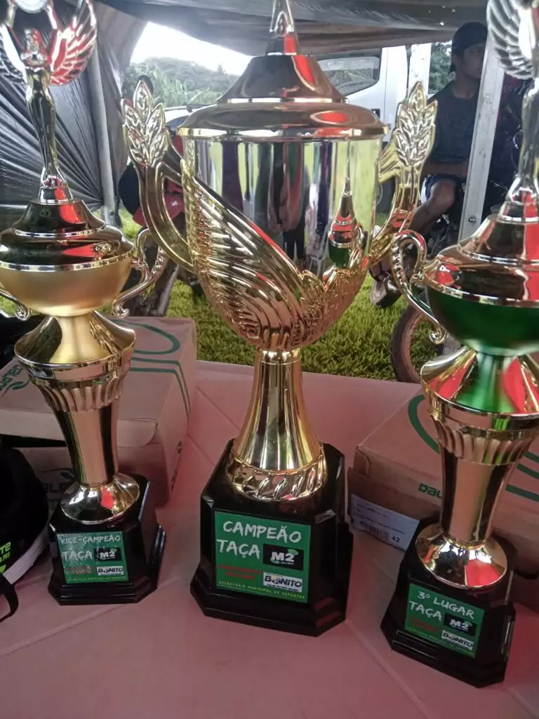 Torneio de futebol envolve mais de 100 atletas e movimenta Assentamento Guaicurus no final de semana Torneio de futebol envolve mais de 100 atletas e movimenta Assentamento Guaicurus no final de semana