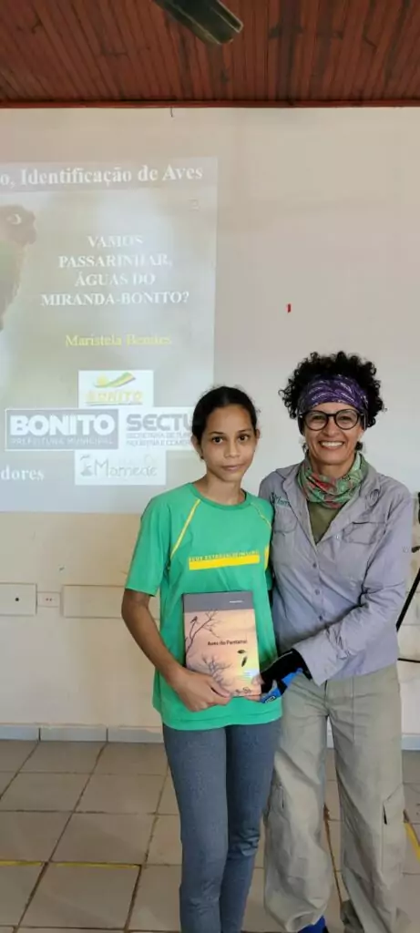 Juventude do guas do Miranda participa de curso de observao de aves e cria clube de observadores