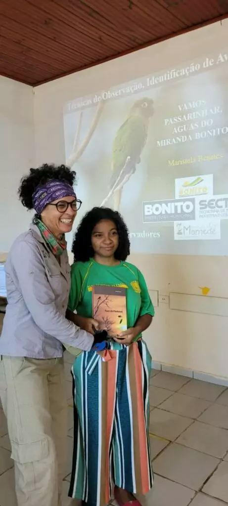 Juventude do guas do Miranda participa de curso de observao de aves e cria clube de observadores