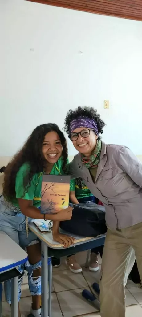 Juventude do guas do Miranda participa de curso de observao de aves e cria clube de observadores
