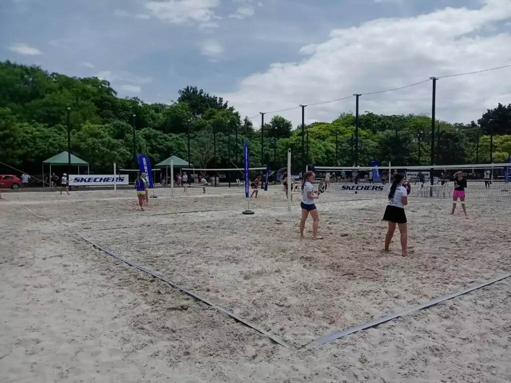 Reis e rainhas do Beach Tennis finalizam calendário esportivo em Bonito Reis e rainhas do Beach Tennis finalizam calendário esportivo em Bonito