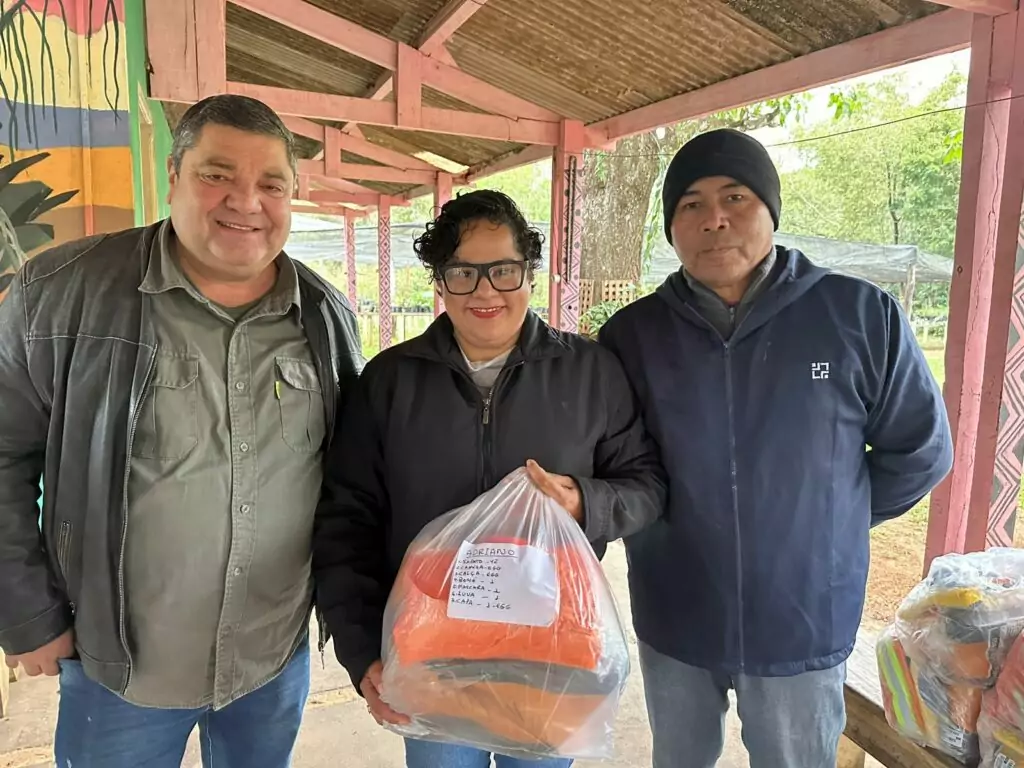 Prefeitura de Bonito entrega novos uniformes para trabalhadores da coleta domiciliar