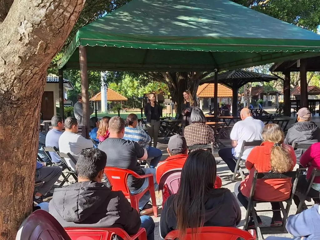 Bonito inicia implantação do programa Lixo Zero nos atrativos Gruta do Lago Azul e Balneário Municipal Bonito inicia implantação do programa Lixo Zero nos atrativos Gruta do Lago Azul e Balneário Municipal