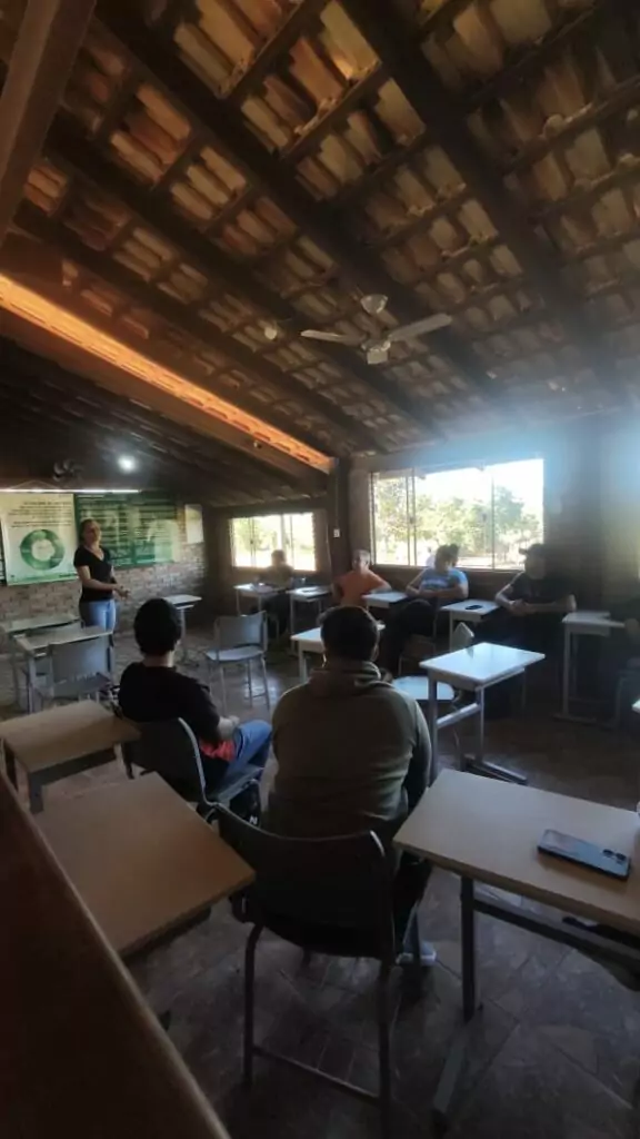 Bonito inicia implantação do programa Lixo Zero nos atrativos Gruta do Lago Azul e Balneário Municipal Bonito inicia implantação do programa Lixo Zero nos atrativos Gruta do Lago Azul e Balneário Municipal