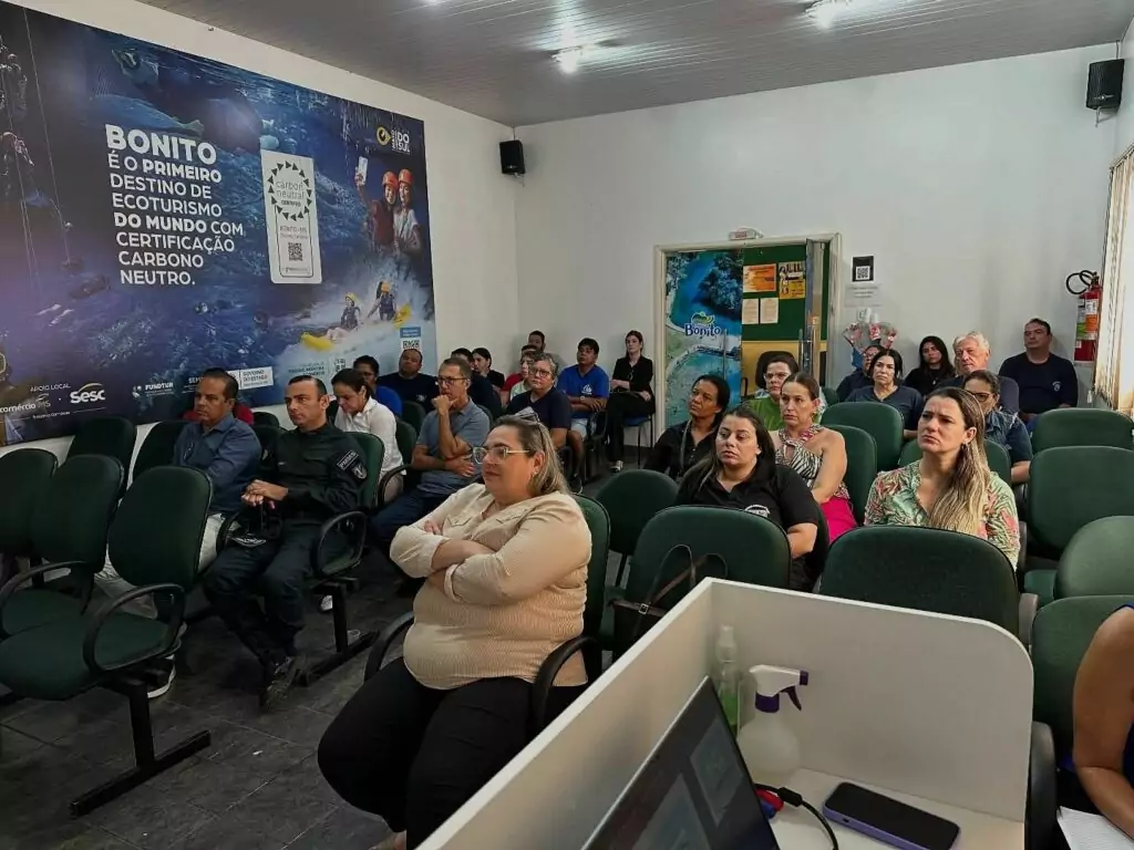 Retrospectiva 2025 - Saúde: Fortalecimento da Rede de Cuidados e Infraestrutura Retrospectiva 2025 - Saúde: Fortalecimento da Rede de Cuidados e Infraestrutura