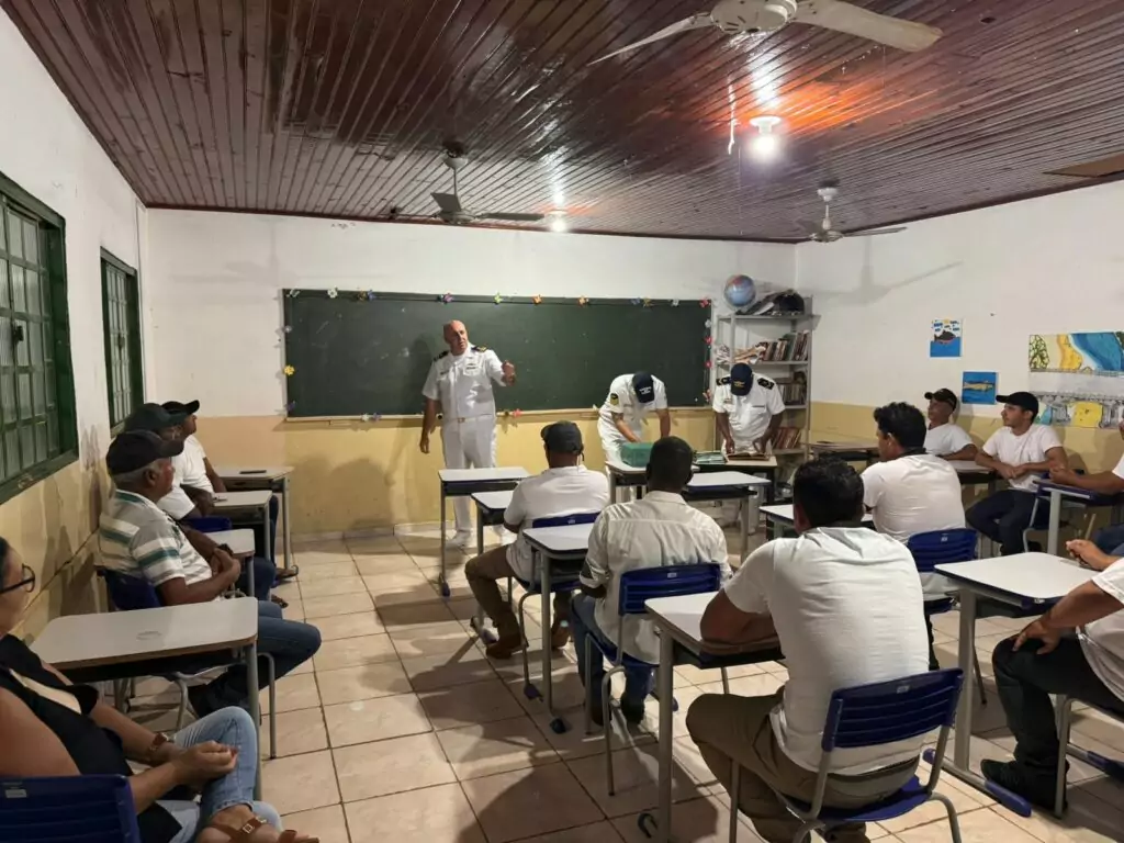 Entrega de certificados marca conclusão do Curso de Formação de Aquaviários em Águas do Miranda Entrega de certificados marca conclusão do Curso de Formação de Aquaviários em Águas do Miranda