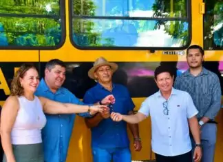 Prefeitura de Bonito entrega novo ônibus escolar para reforçar a rede municipal de ensino Secretaria de Educação e Cultura