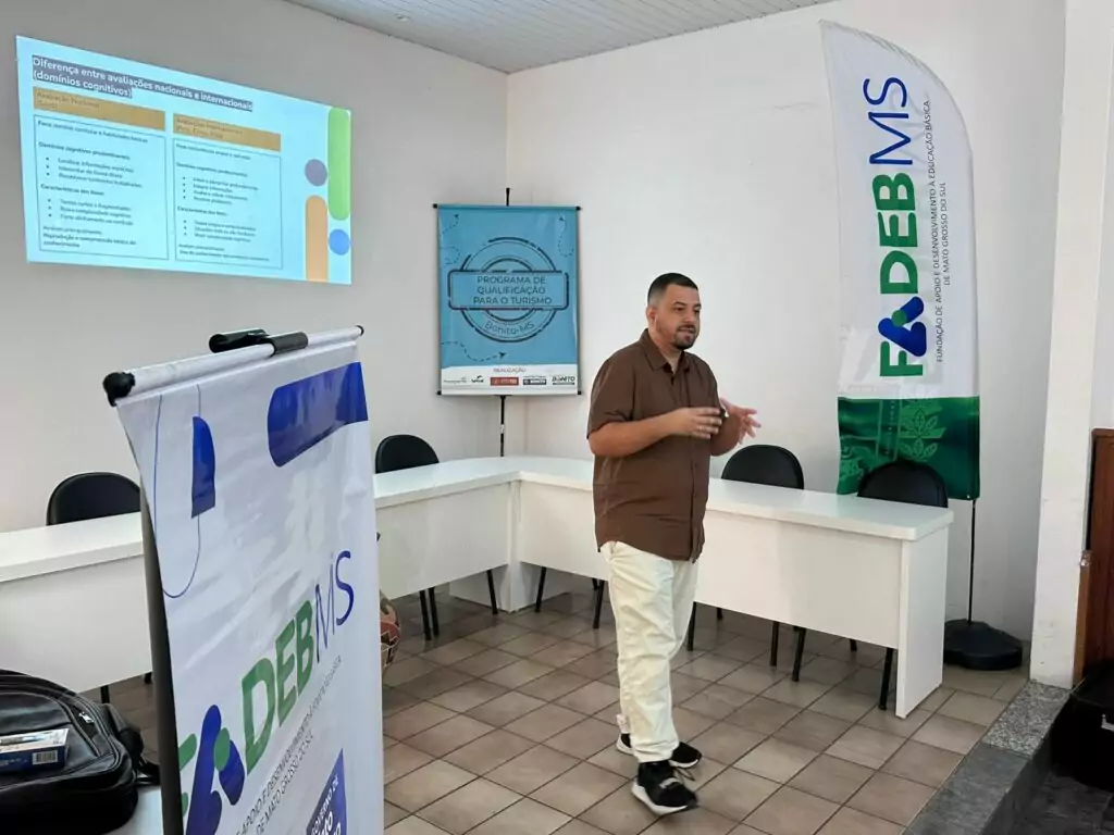 Secretaria de Educação avança na gestão educacional com foco em dados