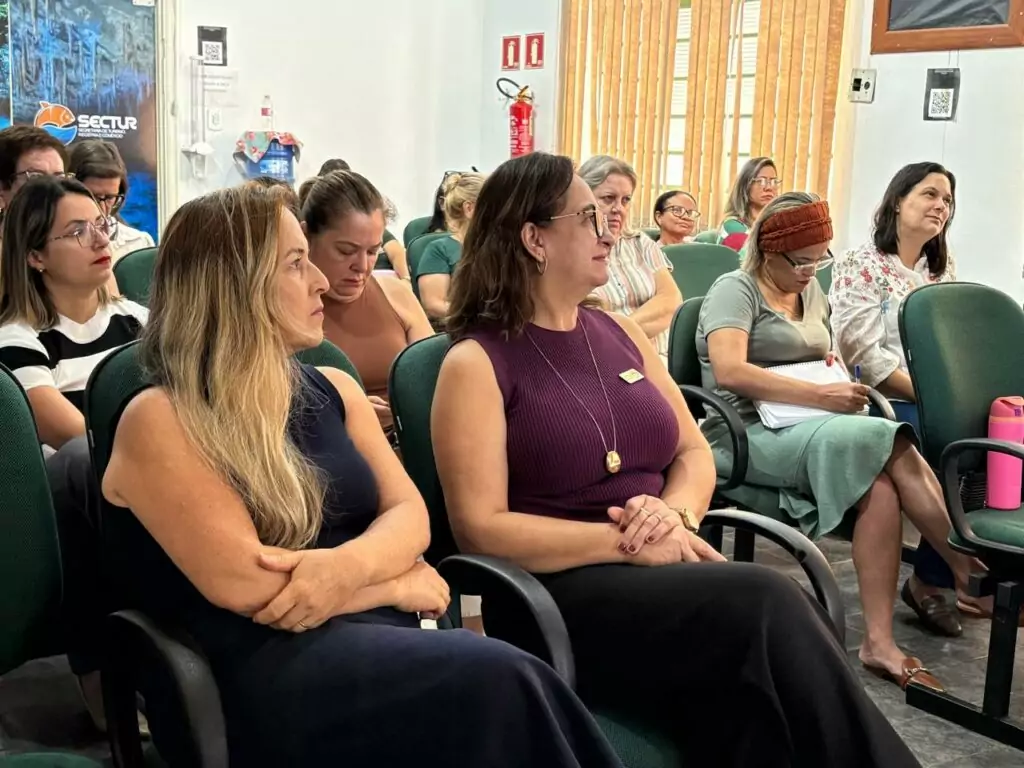 Secretaria de Educação promove 5ª audiência pública do PME em Bonito