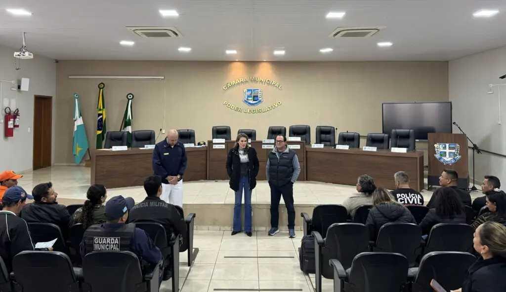 Prefeitura de Bonito e Marinha do Brasil certificam participantes do Curso Especial para Tripulação de Embarcações