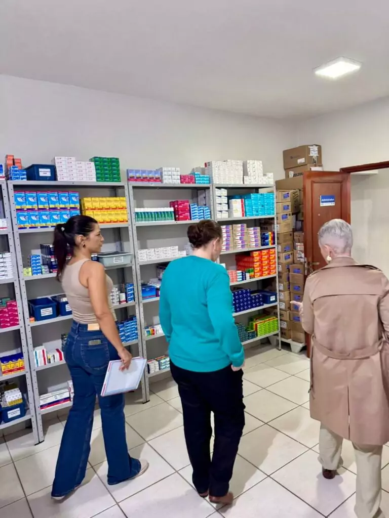 Modelo de gestão da Farmácia Municipal de Bonito atrai visita de equipe de Miranda Modelo de gestão da Farmácia Municipal de Bonito atrai visita de equipe de Miranda