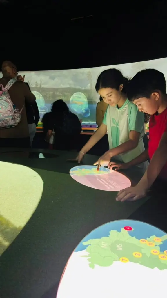 Alunos vencedores do Concurso de Desenhos 2025 visitam o Bioparque Pantanal Alunos vencedores do Concurso de Desenhos 2025 visitam o Bioparque Pantanal