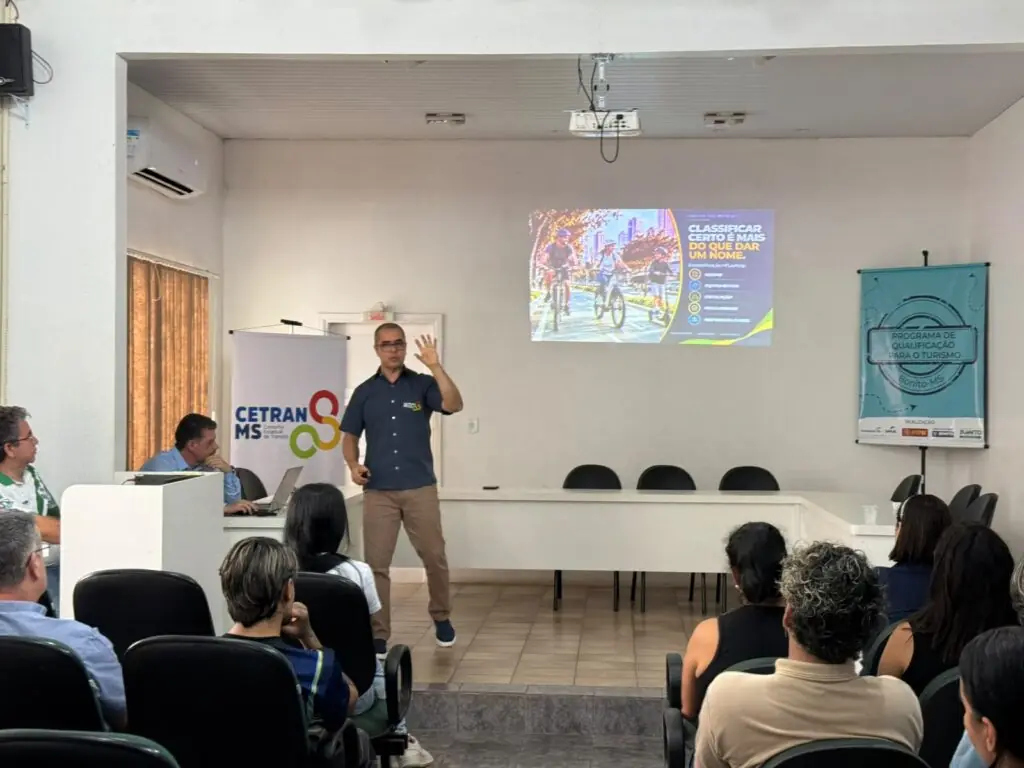 Bonito recebe primeiro curso de instrução para condução de veículos autopropelidos Bonito recebe primeiro curso de instrução para condução de veículos autopropelidos