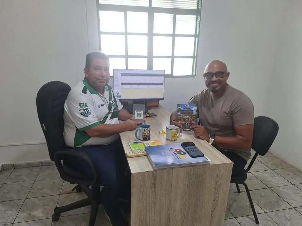 DEMTRAT recebe presidente do IBDTrânsito para apresentar iniciativas do município DEMTRAT recebe presidente do IBDTrânsito para apresentar iniciativas do município